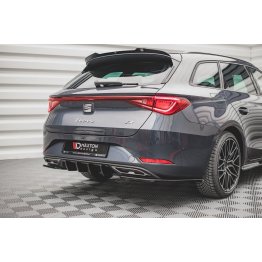 Накладки сплиттеры боковые на задний бампер на Seat Leon IV FR